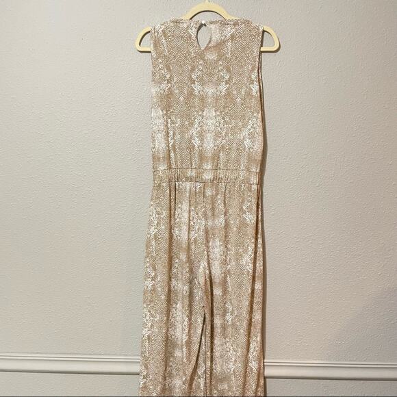 Juicy Couture Sleeveless Python Print Cinched Waist Jumpsuit Womens S Casual - Picture 11 of 12